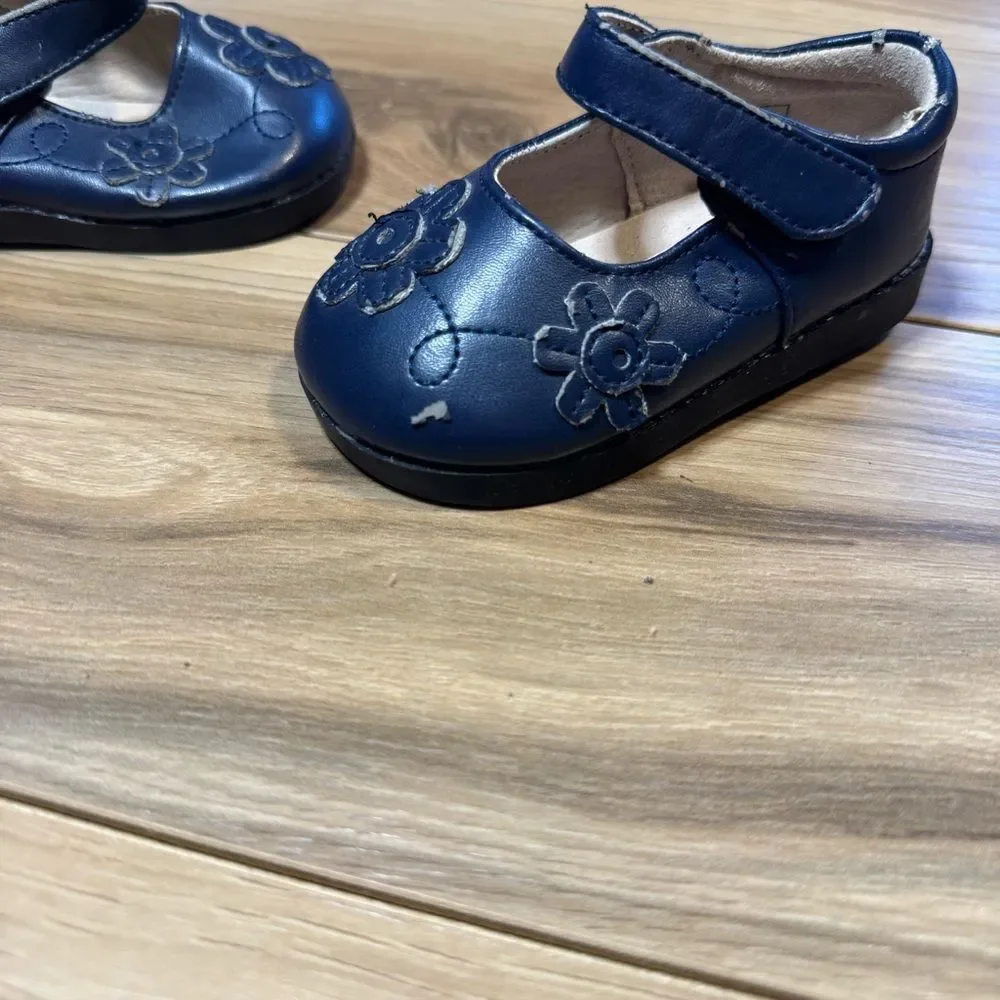 Sneak a Roo Baby 6 Navy Squeaker Mary Jane Shoes Floral Playwear Cottagecore